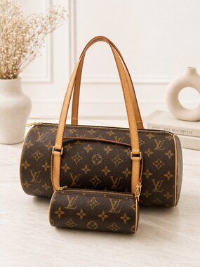Authentic Louis Vuitton Papillon 30 Monogram Bag w/ Mini Pouch